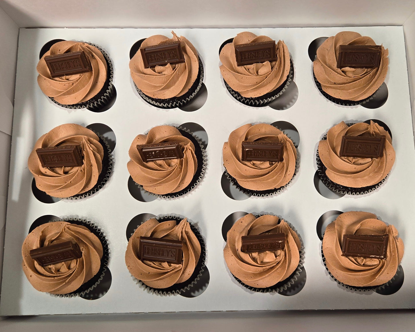 Standard Cupcakes - No custom design